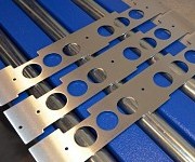 Entgratet, Ecken verrundet, Oberflächenfinish